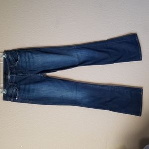 Curvy Bootcut Joe's blue jeans Sz 28